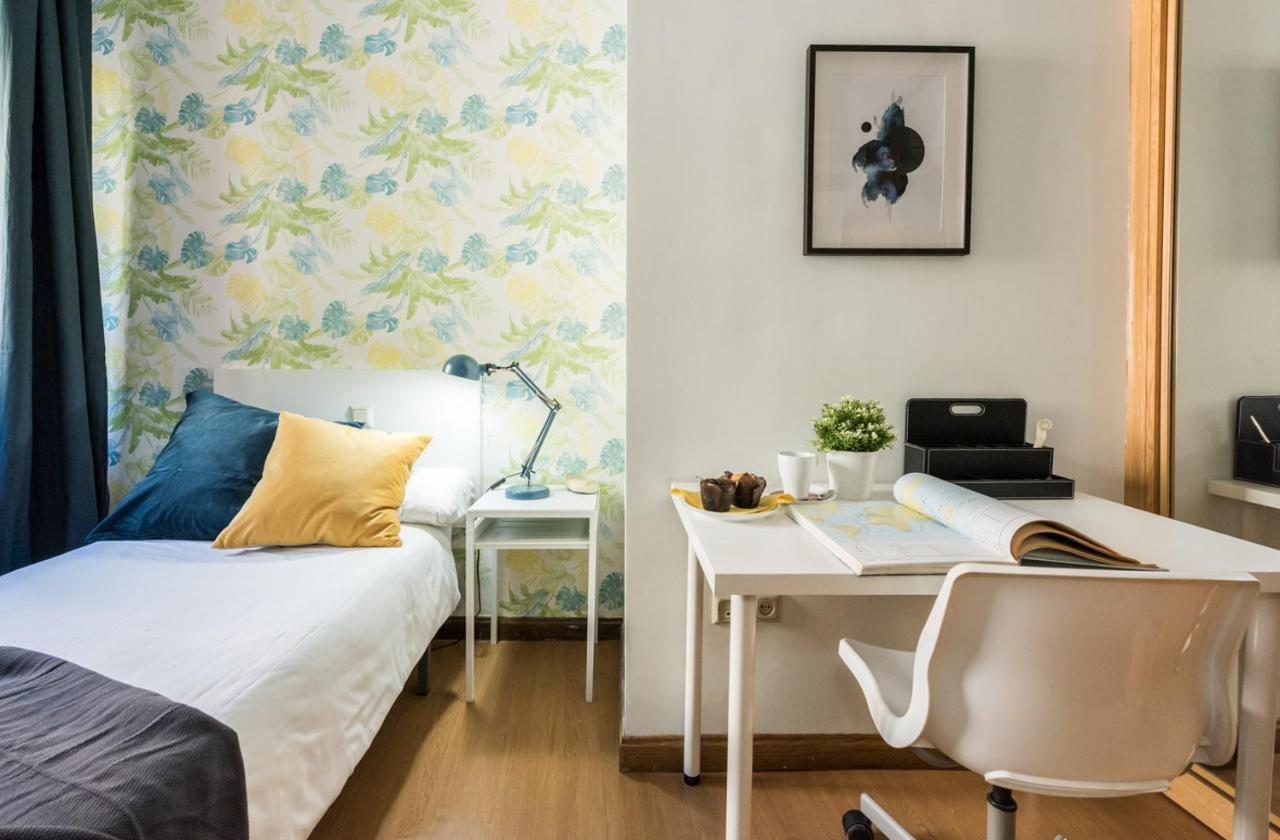 Gomez De Mora Apartment Madrid Exterior photo