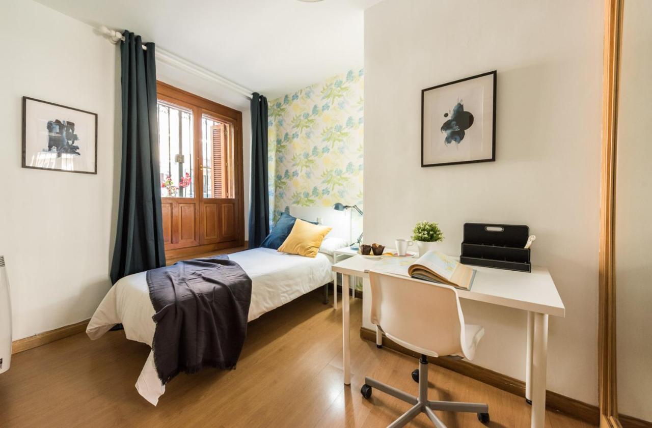 Gomez De Mora Apartment Madrid Exterior photo