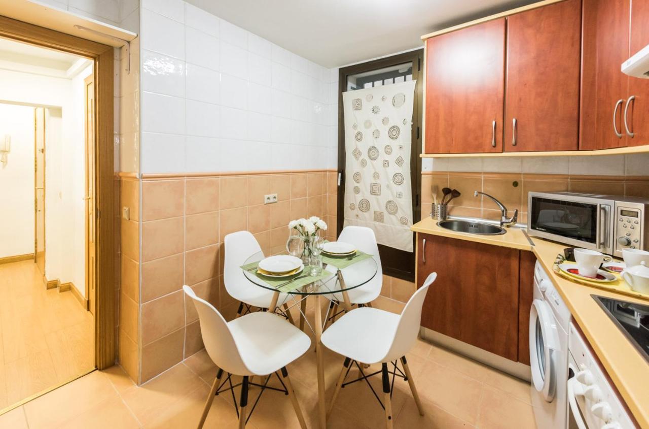 Gomez De Mora Apartment Madrid Exterior photo